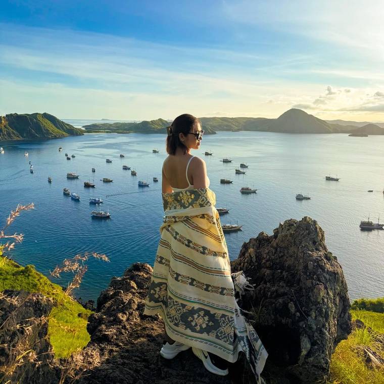 2 Hari 1 Malam: Sehari Speedboat Komodo + Overland 3 Titik